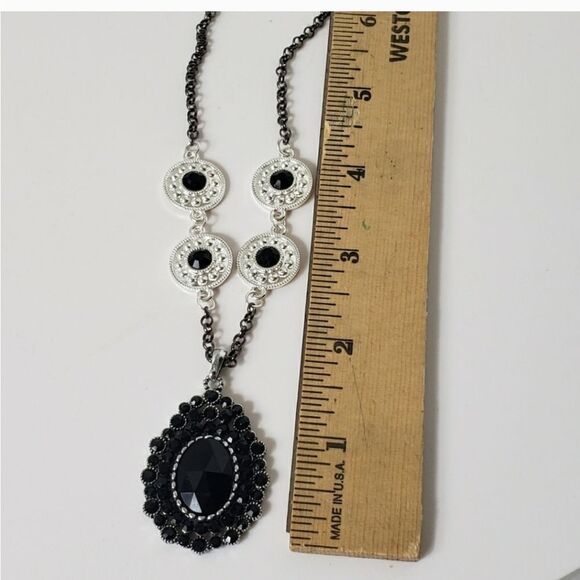 ARTISAN Mixed Metals Pendant Necklace Black Silver - Picture 6 of 7
